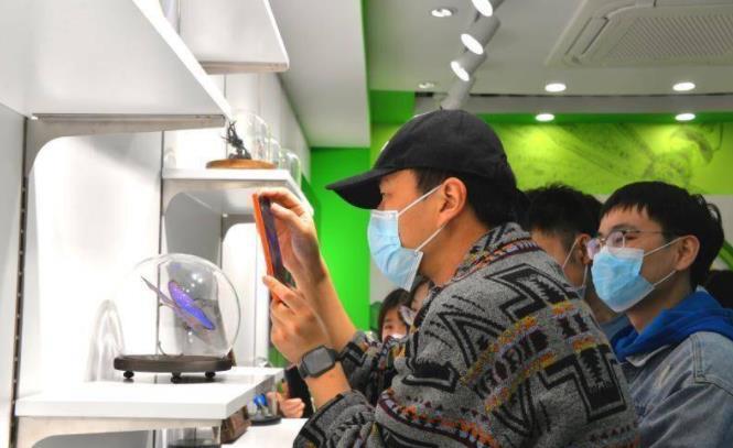 ��ī�l(xi��ng)�彨�����x�����^ 400����˱�����